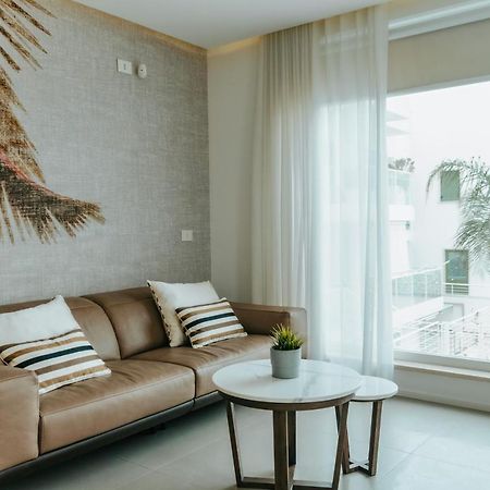 Apulialux Seaview Prestige Apt / Jacuzzi + Parking Appartamento Polignano a Mare Esterno foto