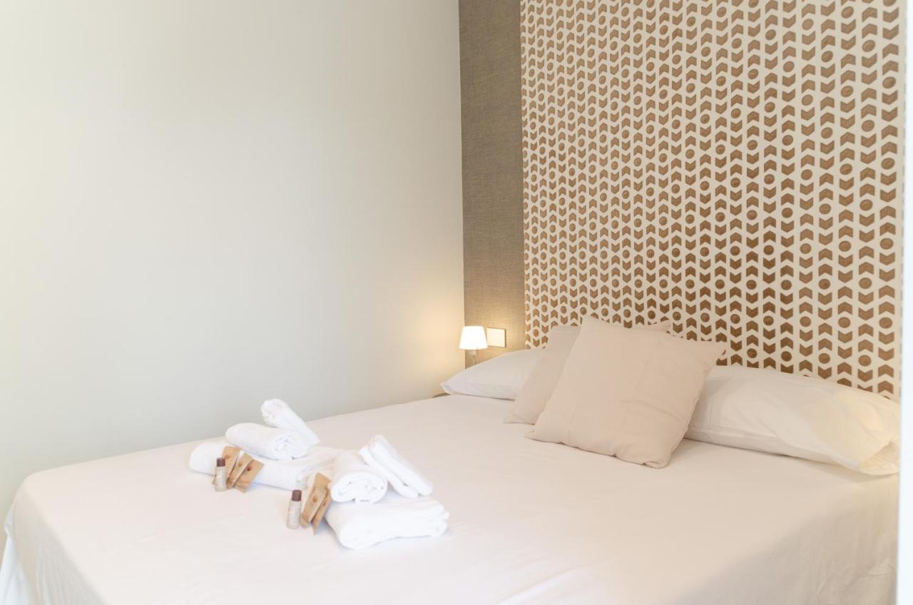 Apulialux Seaview Prestige Apt / Jacuzzi + Parking Appartamento Polignano a Mare Esterno foto